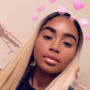 Meet your Posher, Nia